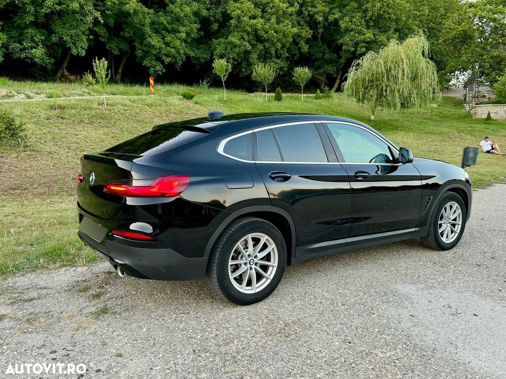 BMW X4 xDrive20d Standard - 4