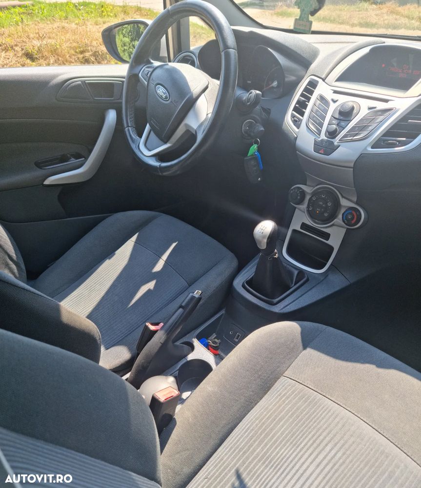 Ford Fiesta 1.25i Trend - 15