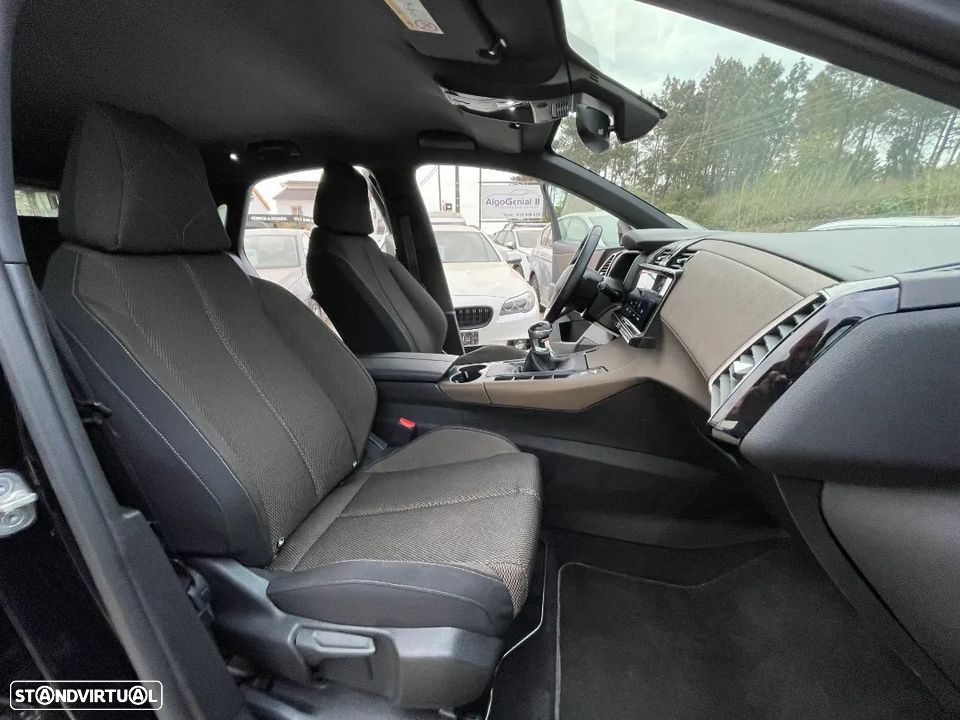 DS DS7 Crossback 1.5 BlueHDi Performance Line - 32