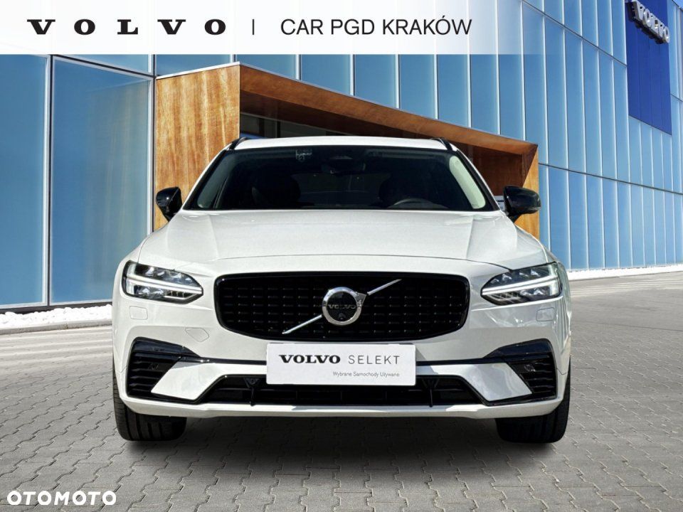 Volvo V90 - 2