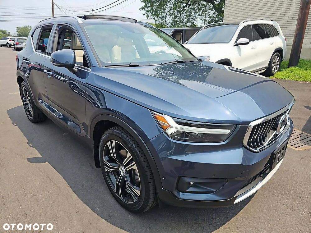 Volvo XC 40 - 2