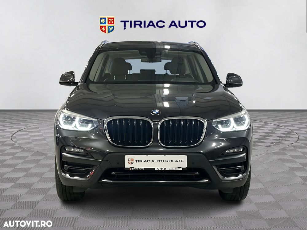 BMW X3 xDrive20i AT - 8