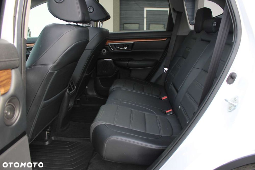 Honda CR-V 1.5T 4WD CVT Executive - 23
