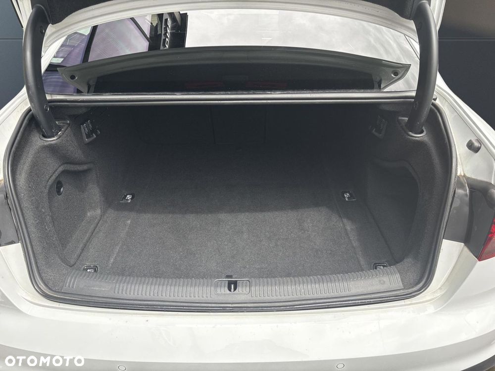 Audi A4 Limousine 40 TFSI mHEV Quattro S Line S tronic - 17