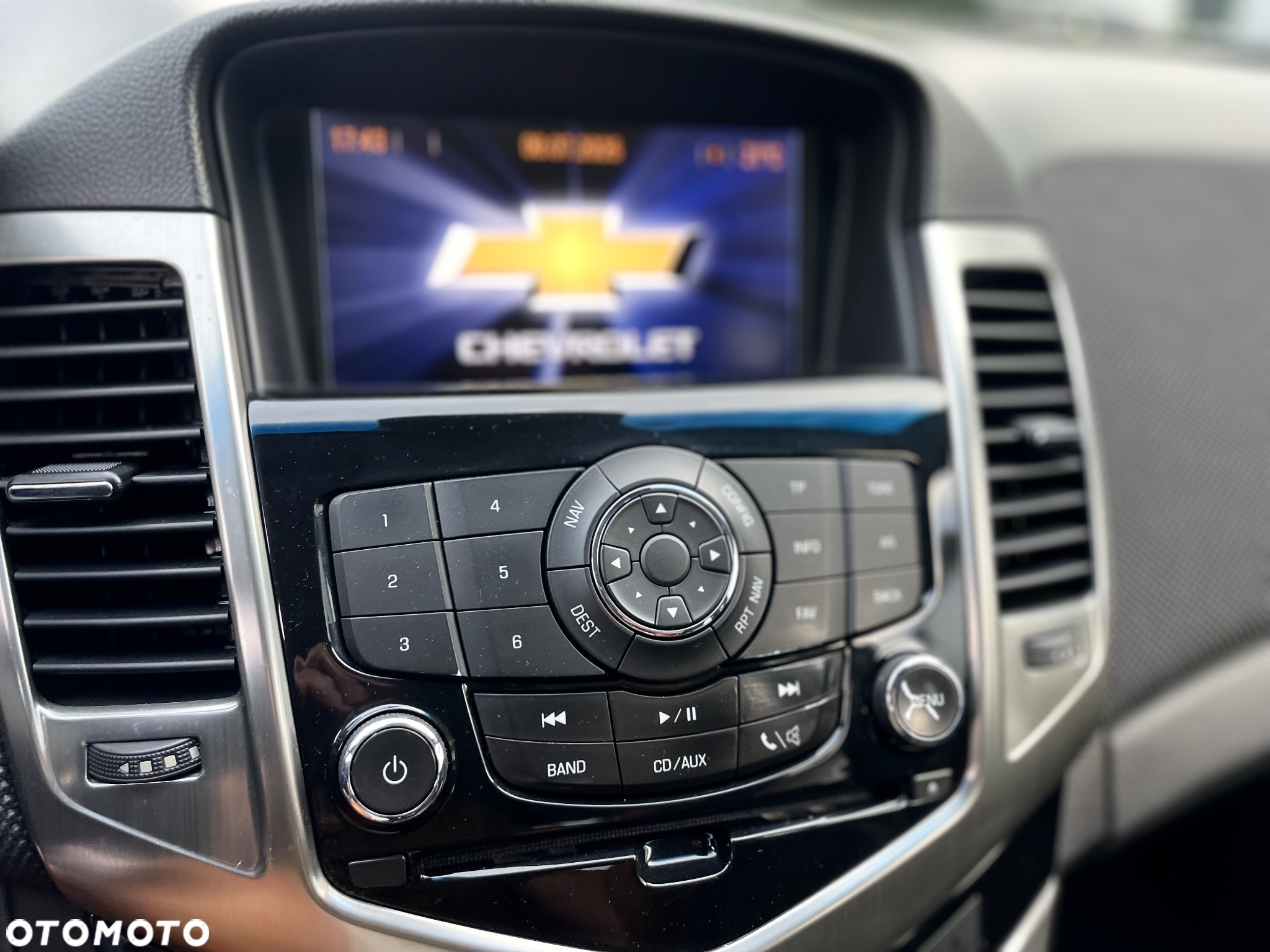 Chevrolet Cruze 1.4 T LTZ - 33