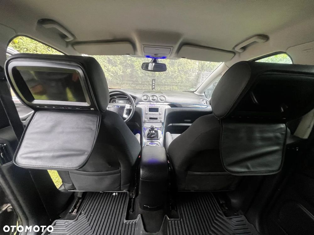 Ford S-Max 2.2 TDCi DPF Titanium - 13