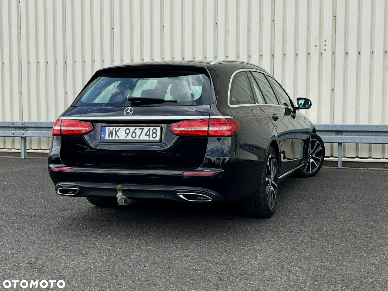 Mercedes-Benz Klasa E 220 d Avantgarde - 9