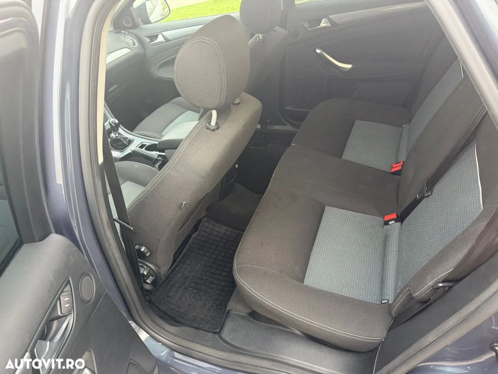 Ford Mondeo 1.6 TDCi Trend - 8