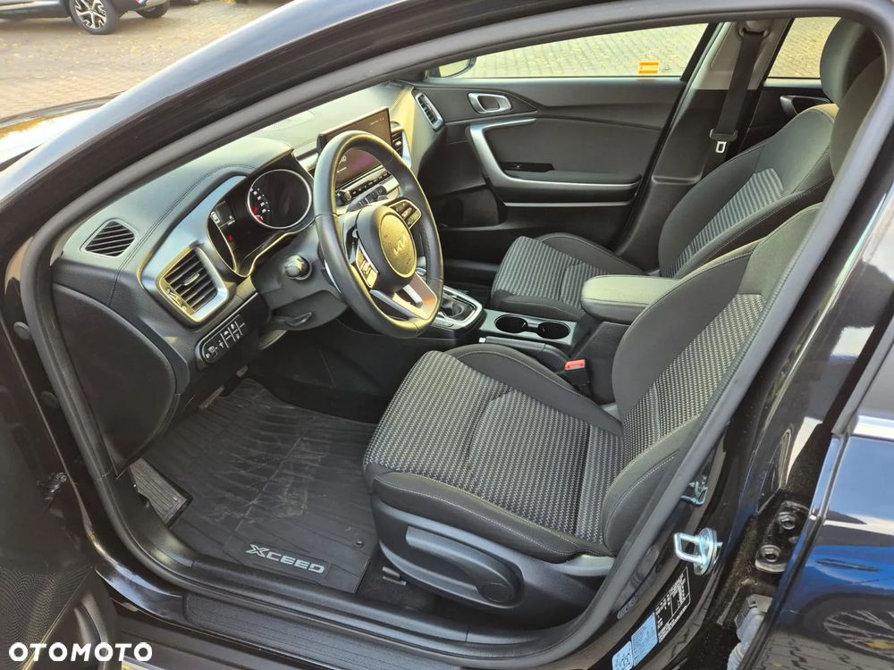 Kia XCeed 1.5 T-GDI M DCT - 11