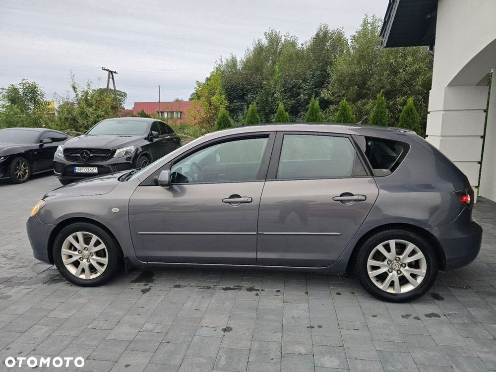 Mazda 3 - 8