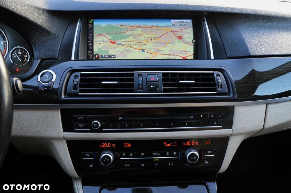 BMW Seria 5 520d xDrive Luxury Line - 14