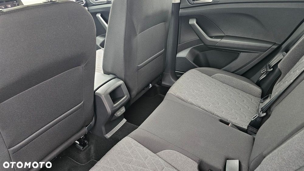 Volkswagen T-Cross - 19