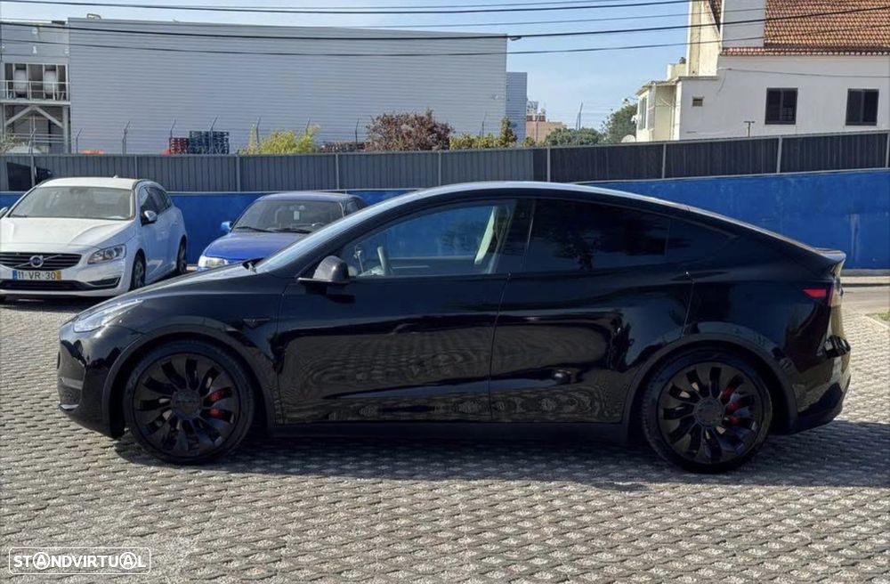 Tesla Model Y Performance Tração Integral - 13