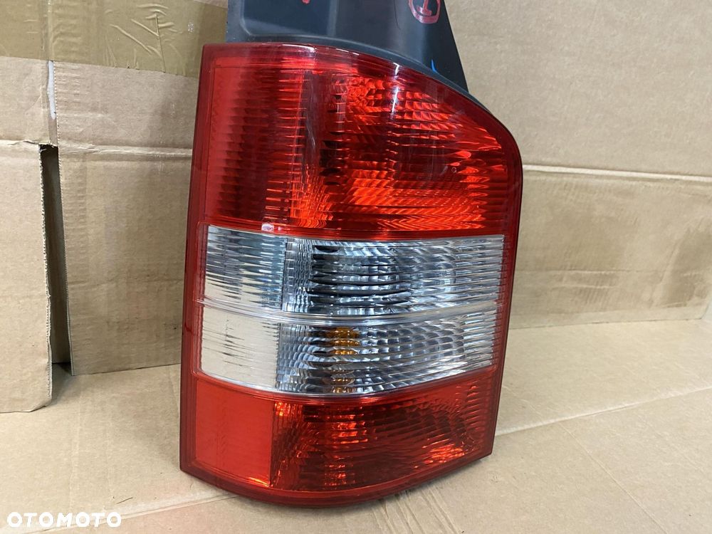 VW TRANSPORTER T5 03- LAMPA TYLNA LEWA DO WERSJI Z KLAPĄ ORYGINALNA - 3