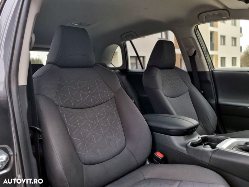 Toyota RAV4 2.5 Hybrid VVT-iE 4x2 Dynamic - 12