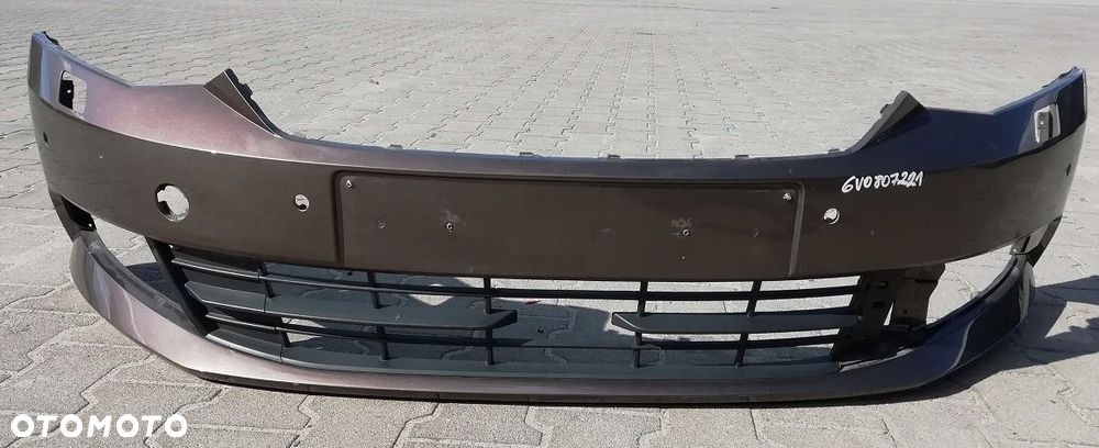 Zderzak przód przedni 6V0807221 Skoda Fabia III - 1