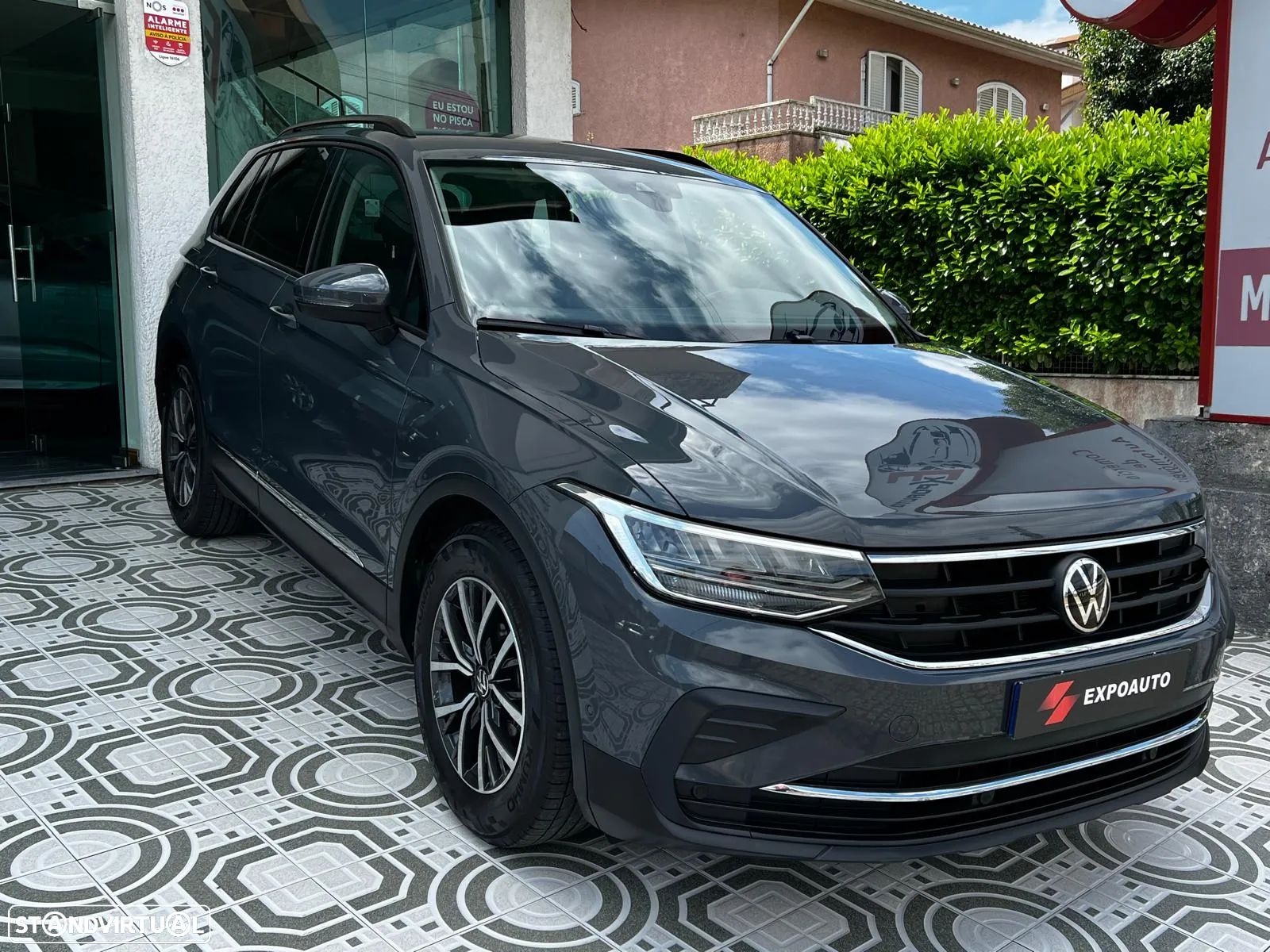 VW Tiguan 2.0 TDI Life - 1