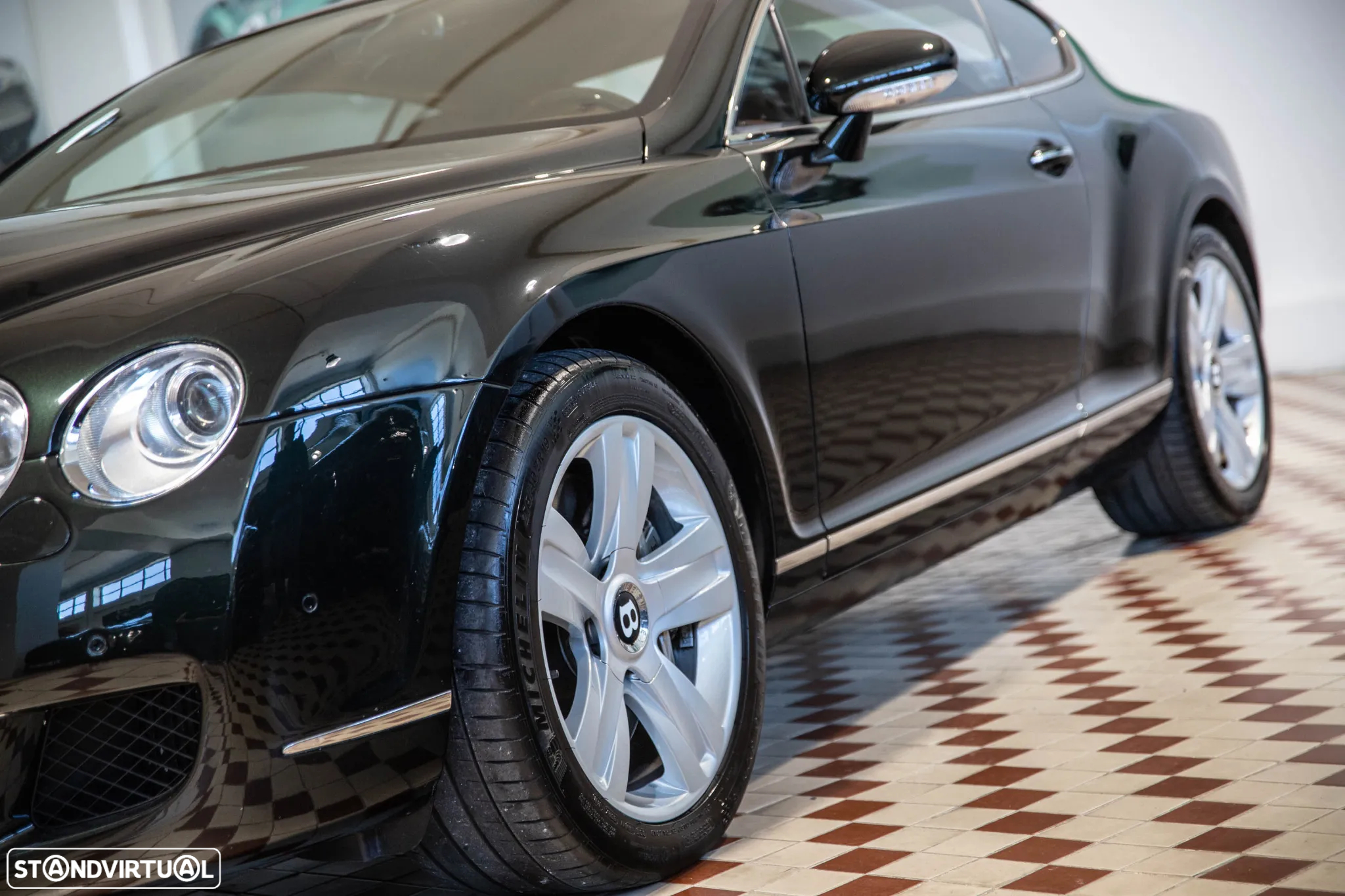 Bentley Continental GT - 8