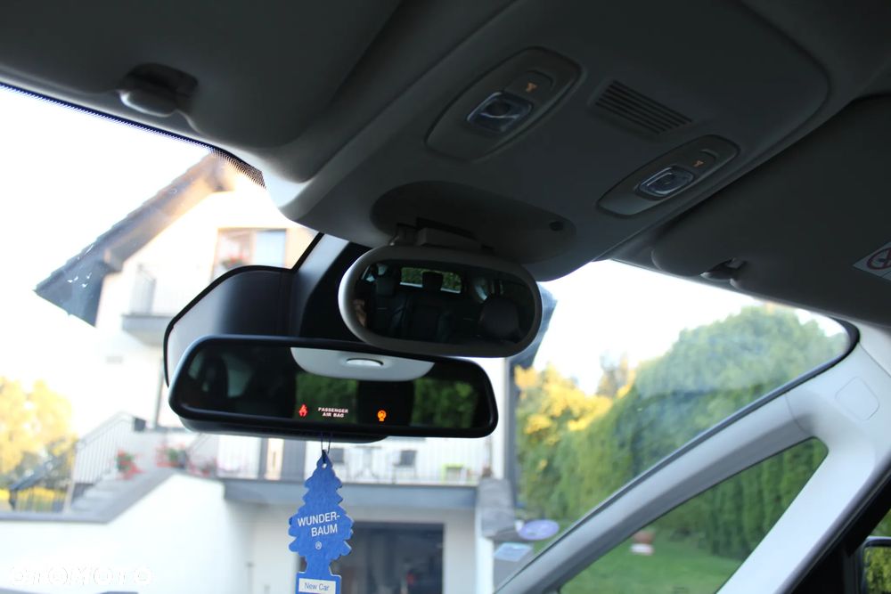 Renault Scenic TCe 140 GPF BUSINESS EDITION - 19
