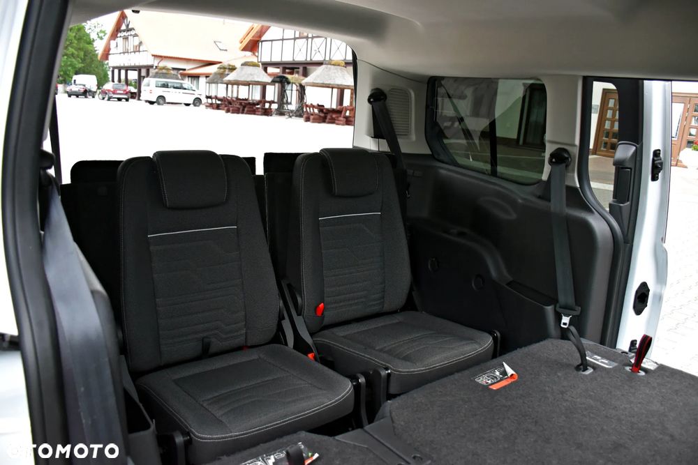 Ford Tourneo Connect Gr 1.5 TDCi Titanium PowerShift - 28