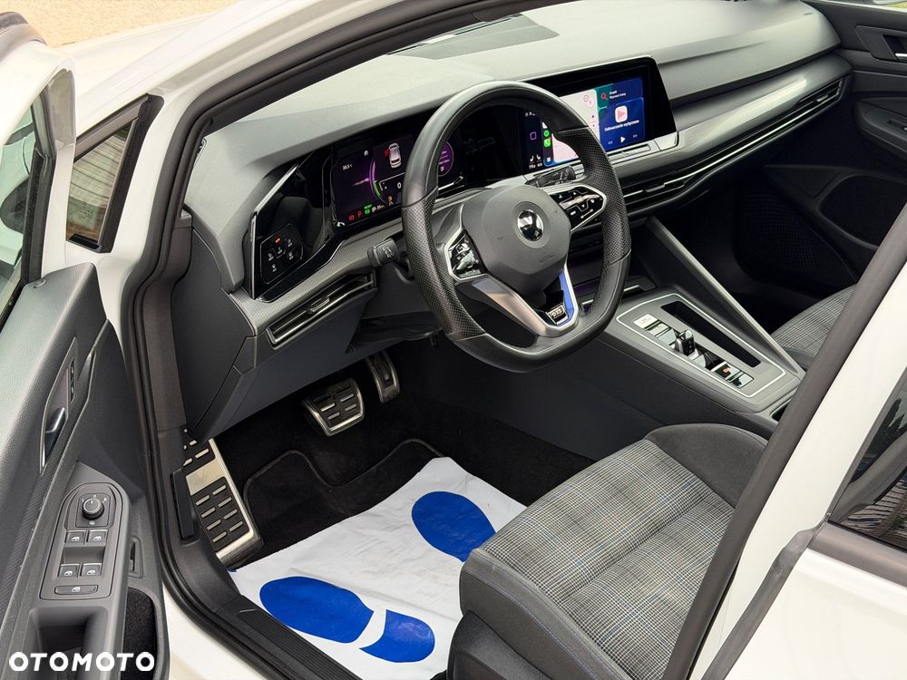 Volkswagen Golf 1.4 eHybrid OPF DSG GTE - 23