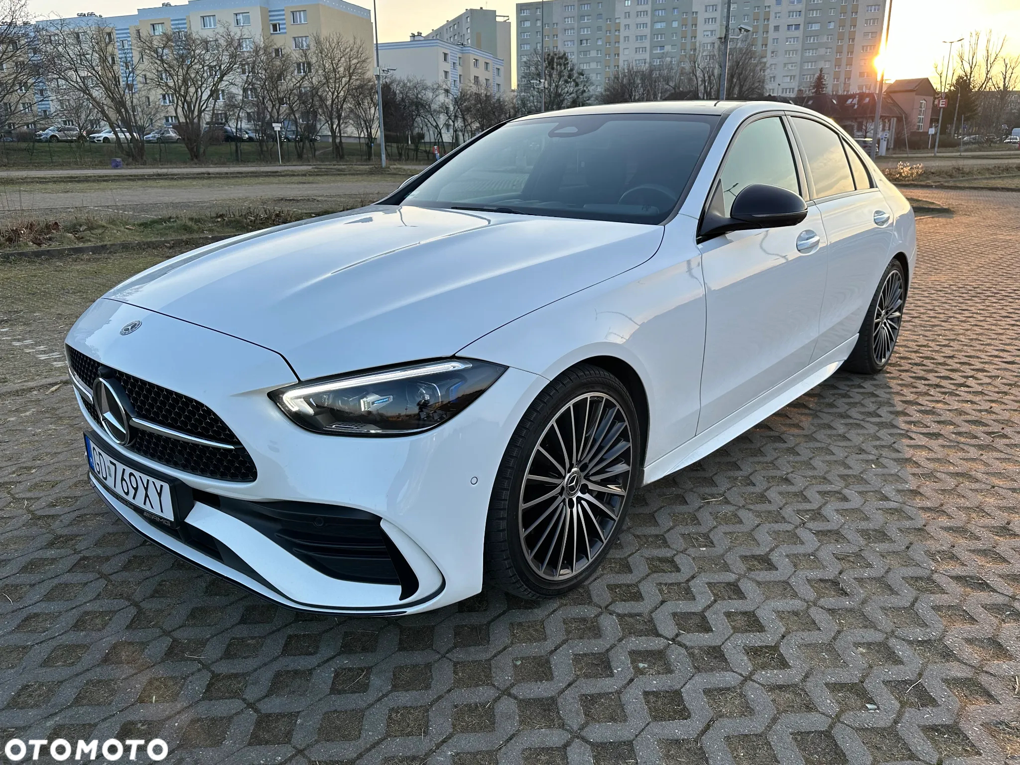 Mercedes-Benz Klasa C 220 d 9G-TRONIC AMG Line - 27