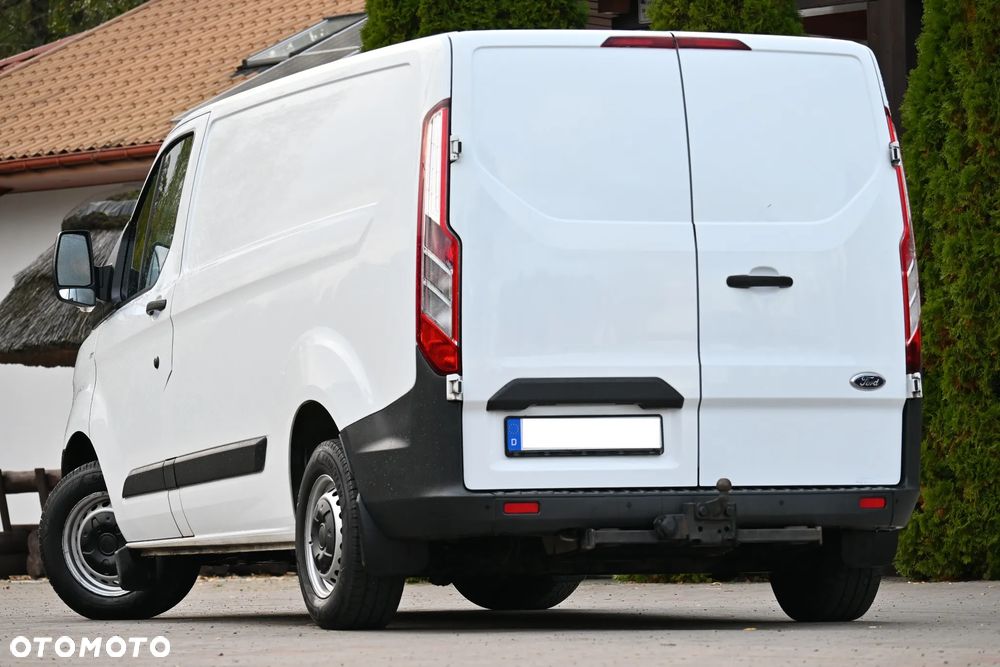Ford TRANSIT CUSTOM - 27
