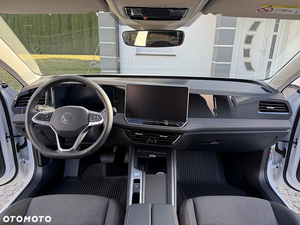 Volkswagen Passat - 17