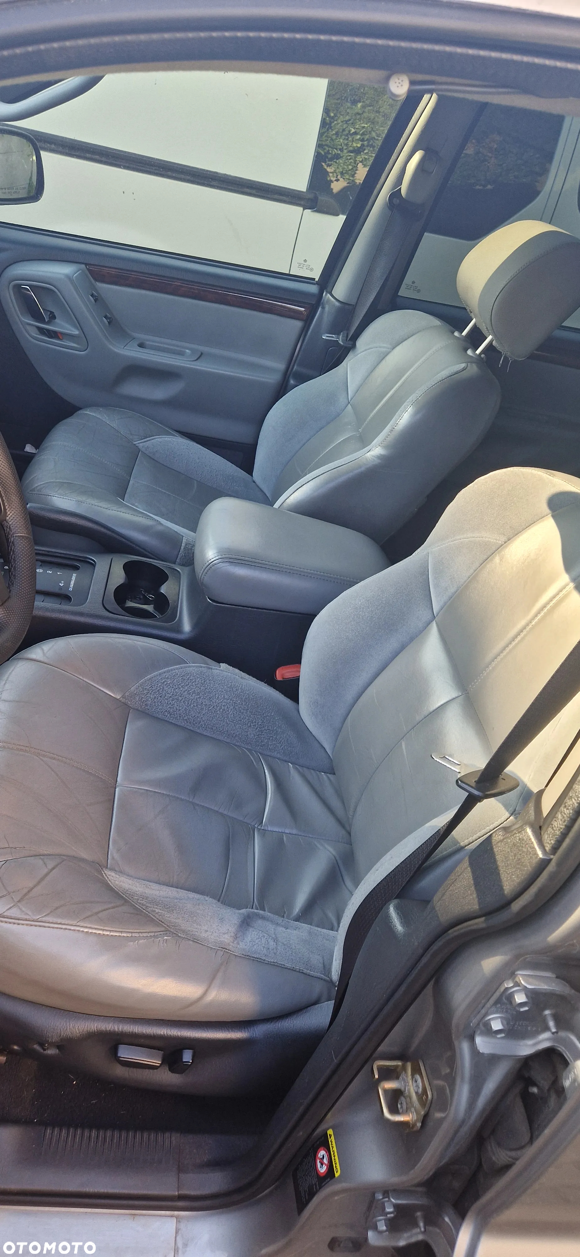 Jeep Grand Cherokee 4.7 Overland