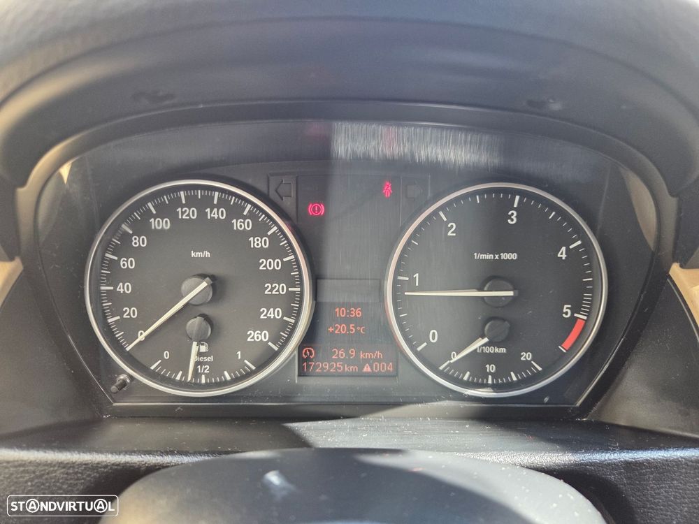 BMW X1 18 d sDrive - 18