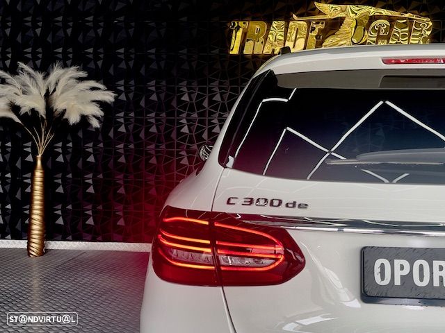 Mercedes-Benz C 300 de T 9G-TRONIC AMG Line - 29