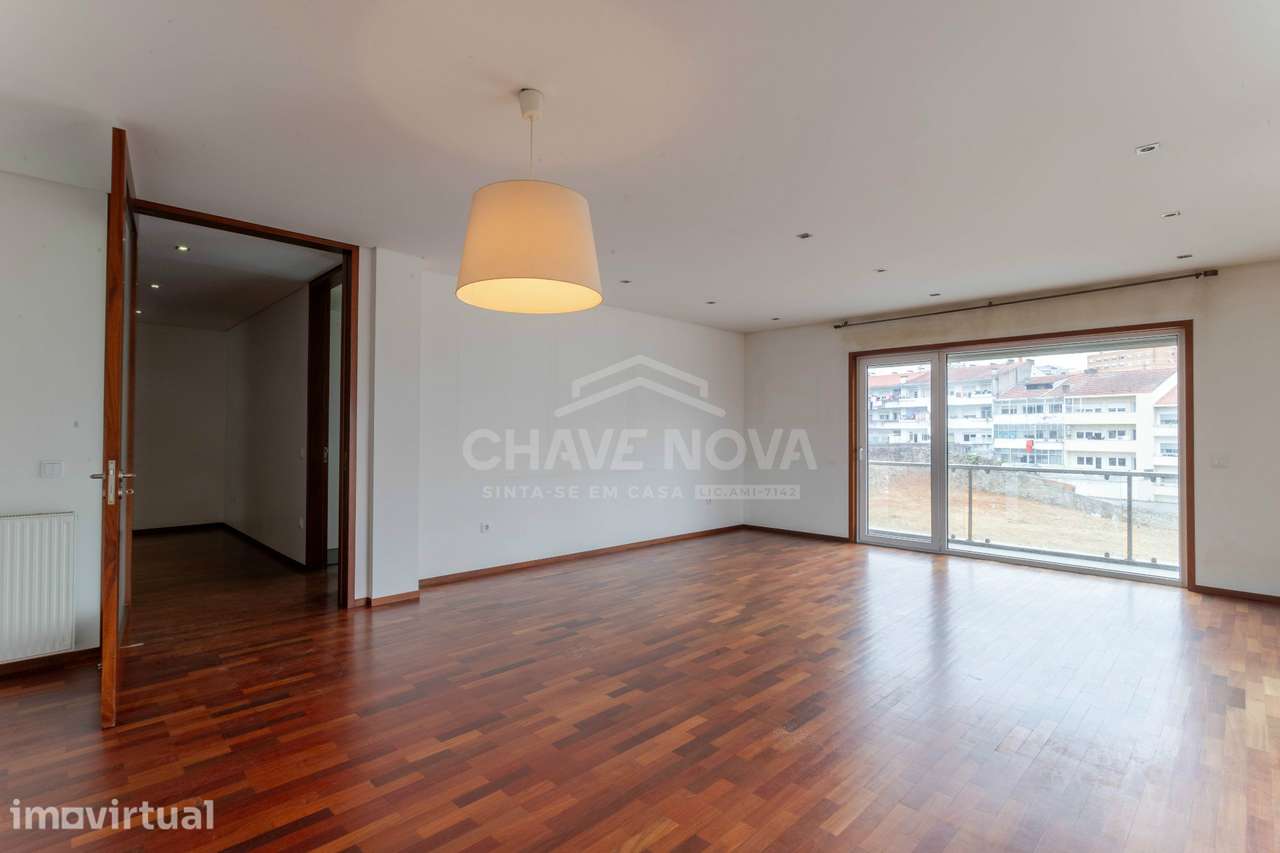 Apartamento T3 Praça das Flores - Bonfim - Porto - Grande imagem: 3/36