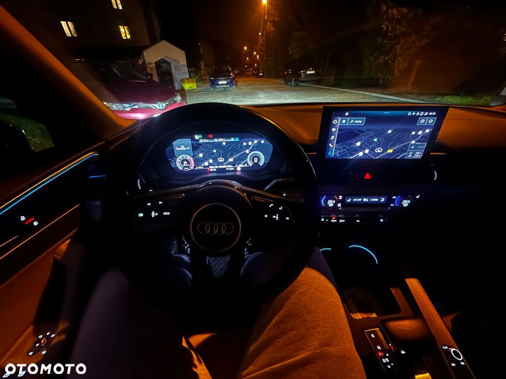 Audi A4 Avant 40 TFSI quattro S tronic S line - 13