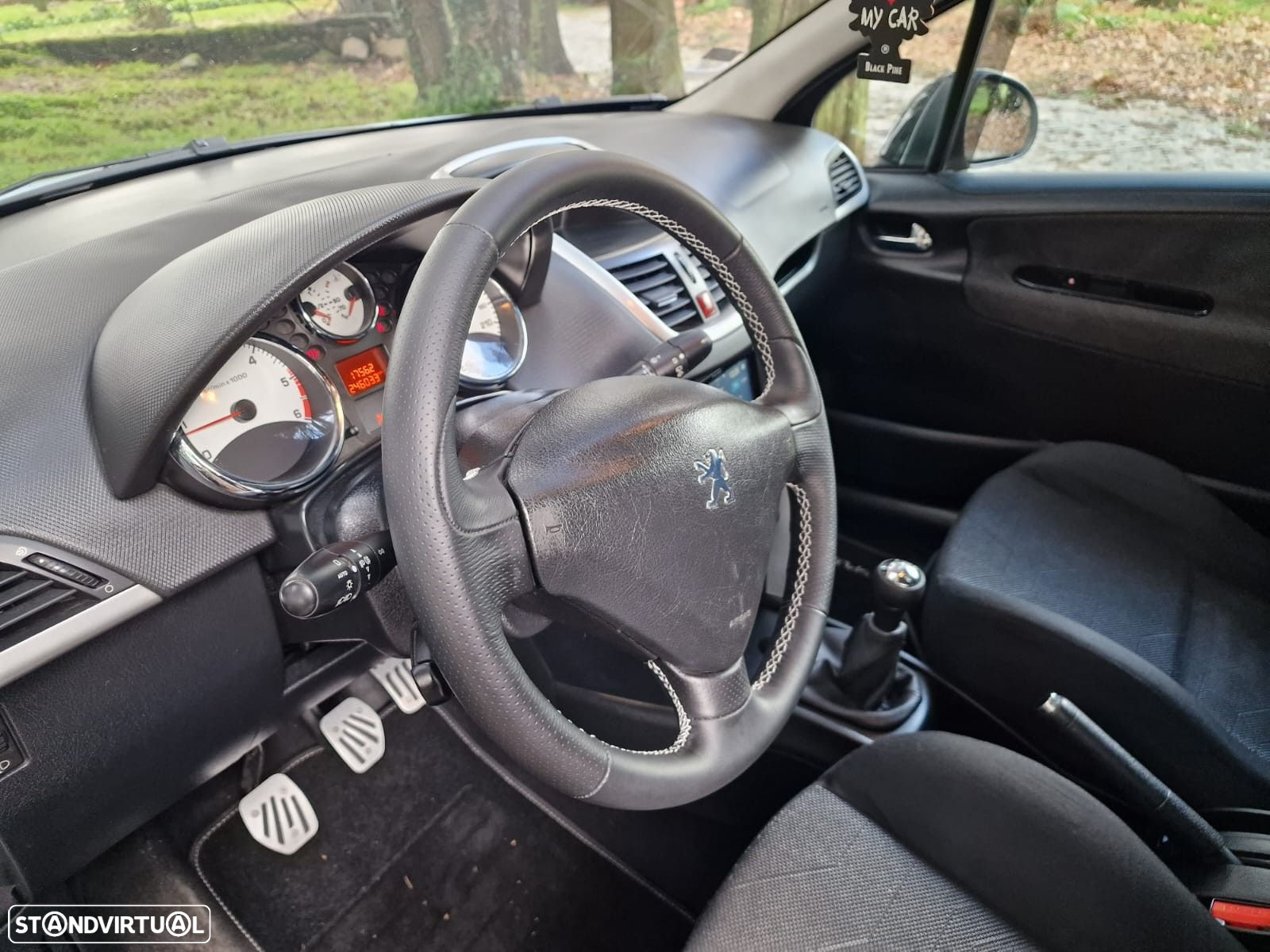 Peugeot 207 1.6 HDi Sport - 32