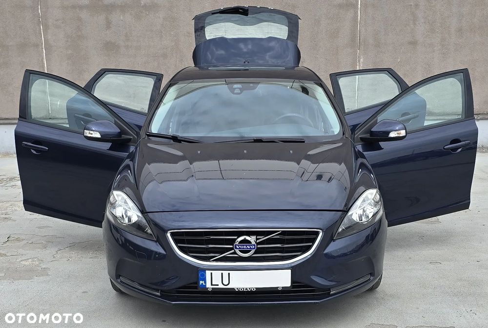Volvo V40 - 2