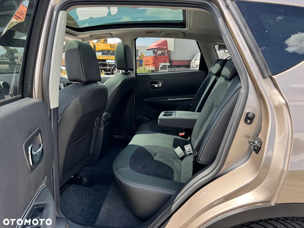 Nissan Qashqai 2.0 360 - 5