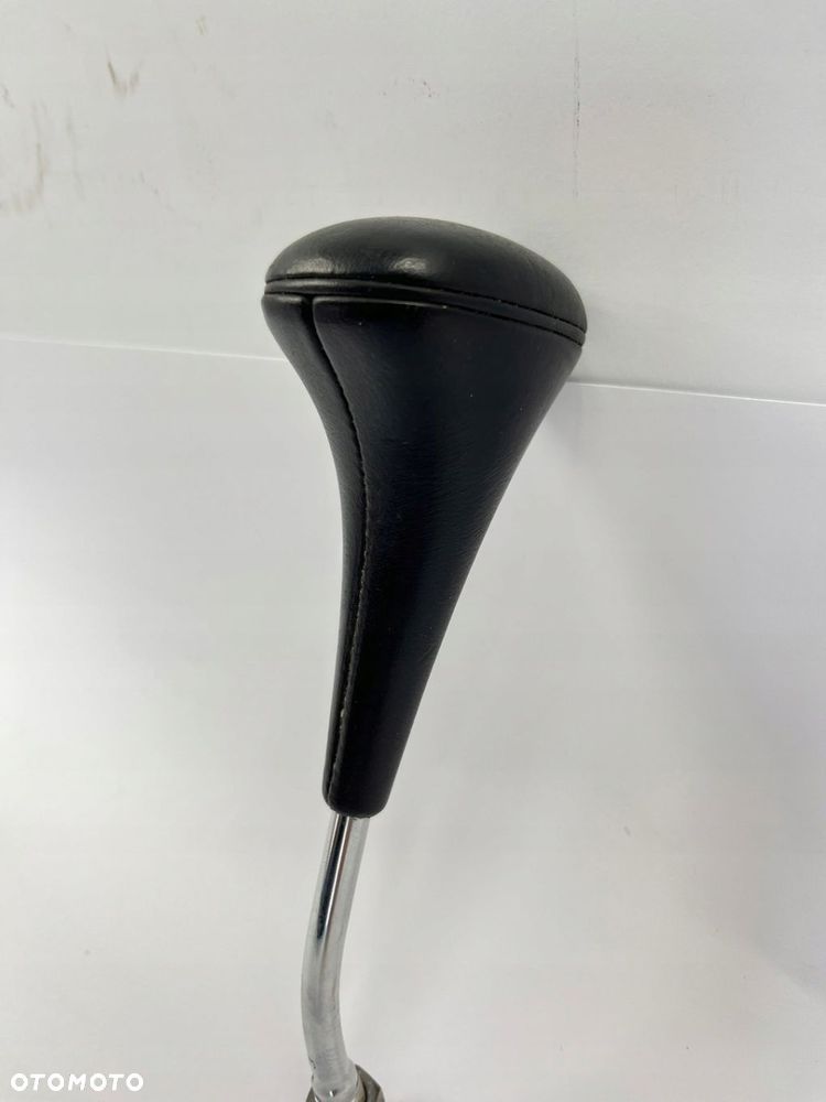 GAŁKA ZMIANY BIEGÓW LEWAREK MERCEDES W124 W201 190 SKÓRA AUTOMAT - 5