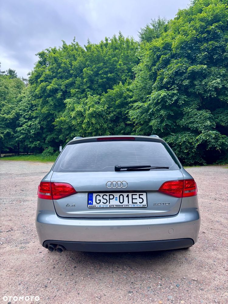 Audi A4 Avant 2.0 TDI Multitronic - 5