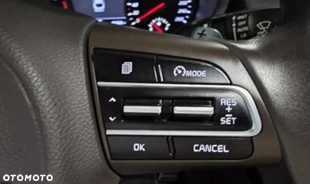 Kia Stinger - 16