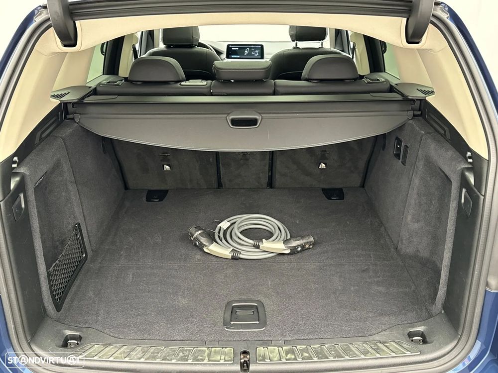 BMW iX3 Impressive - 7