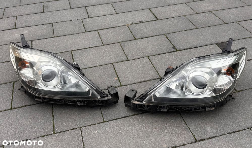 Półka bagażnika Mazda 3 BM BN stan b.dobry symbol BHN9-68310 Oryginał Mazda 3 5 6 koło dojazdowe R16 5x114,3 Mazda 5 półka dolną lewarek półka bagażnika , lampy tył i przód , zderzaki , maska , Xenon starter cewka ksenon zaslepka - 15