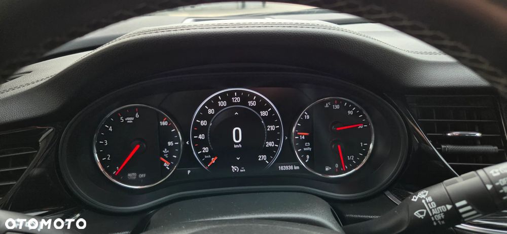 Opel Insignia 2.0 BiTurbo D 4x4 Automatik Ultimate Exclusive - 28