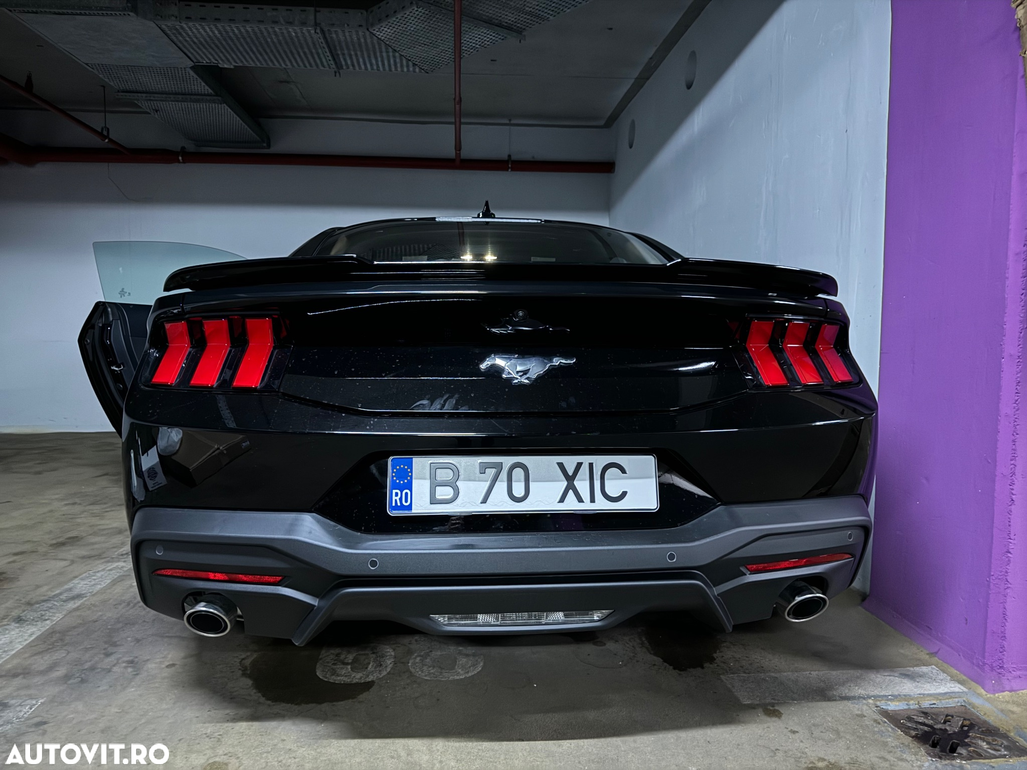 Ford Mustang 2.3 Eco Boost Aut. - 5