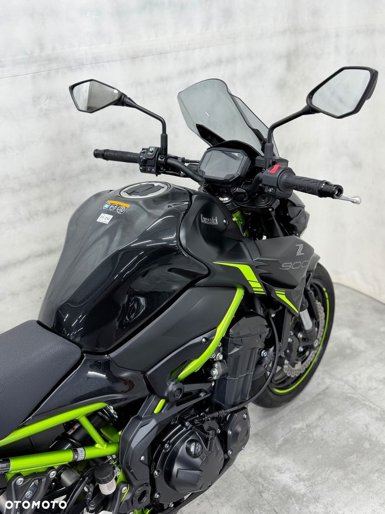 Kawasaki Z 900 - 20