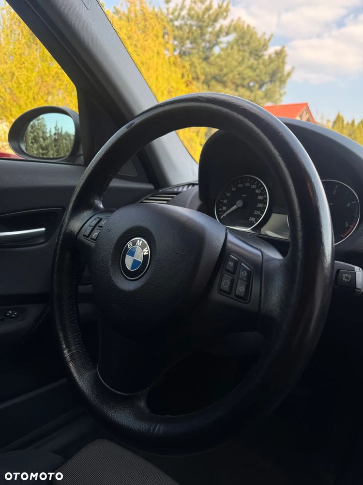 BMW Seria 1 - 14