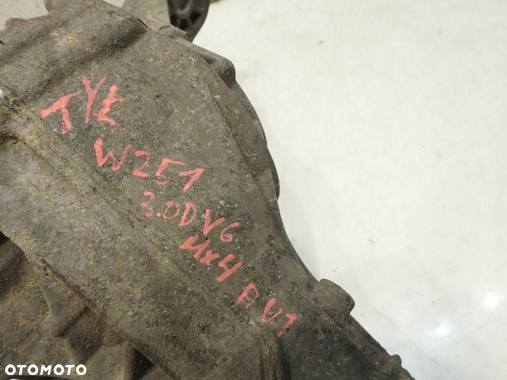 MOST DYFER TYŁ 4x4 AUTOMAT MERCEDES R W251 3.0 CDI V6 4460-310-032 - 2