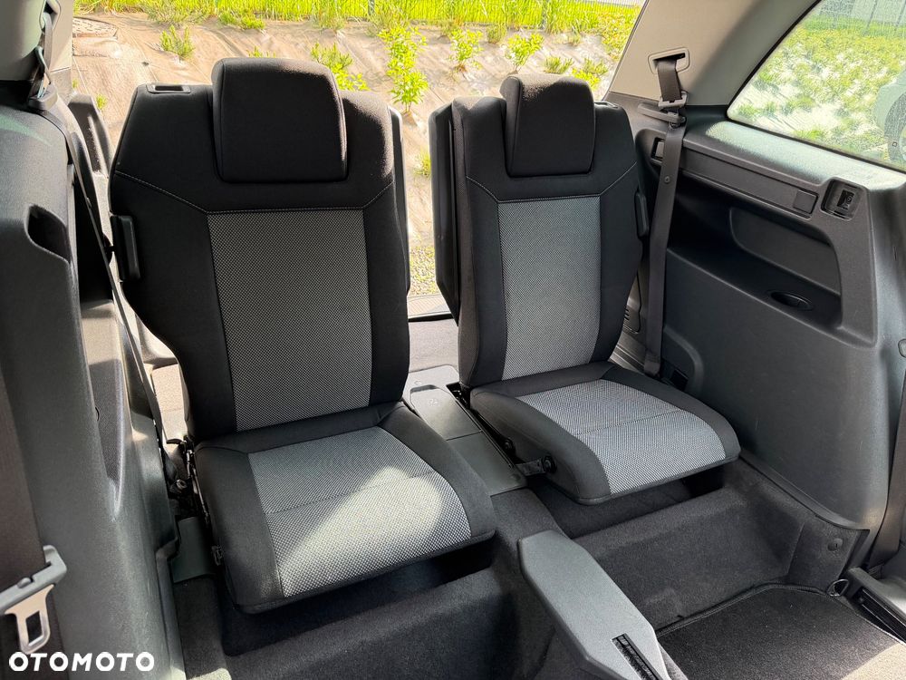 Opel Zafira - 11