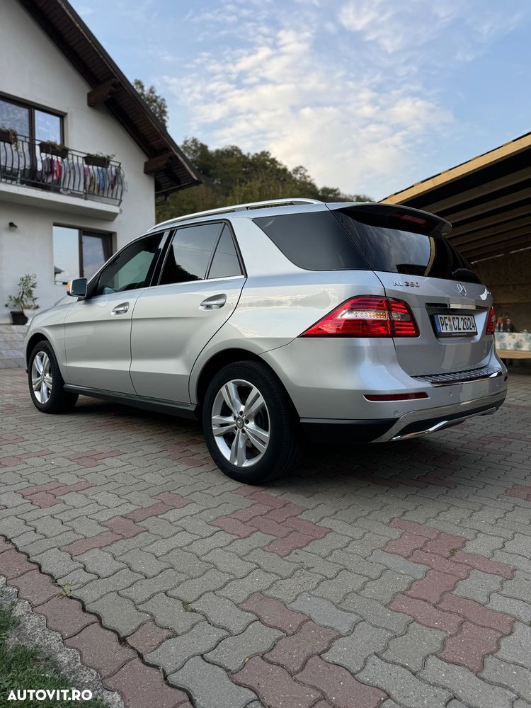 Mercedes-Benz ML 350 BlueTEC 4MATIC 7G-TRONIC - 4