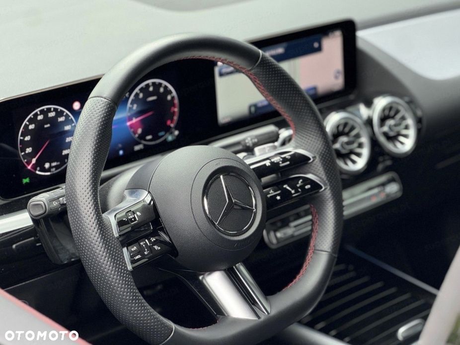 Mercedes-Benz GLA 200 mHEV AMG Line 7G-DCT - 10