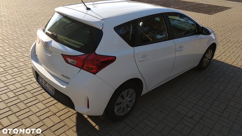 Toyota Auris - 6